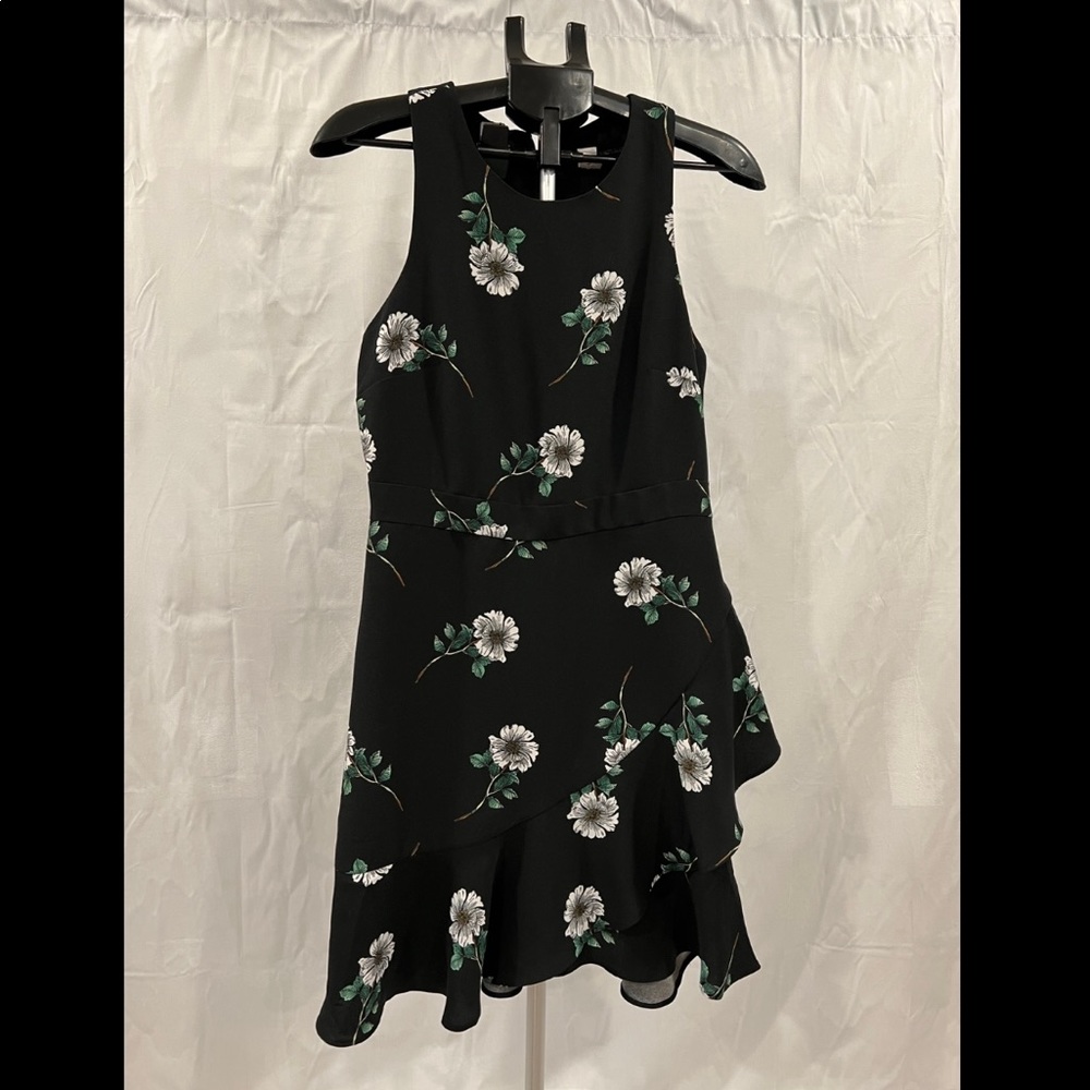 Banana Republic - Daisy Print, Ruffle, Faux Wrap Dress, Size 6